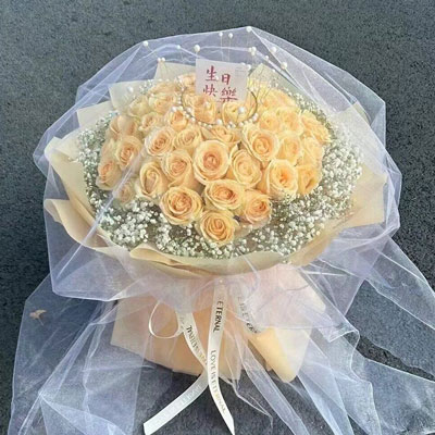 绵阳52朵香槟玫瑰满天星，你就是我的全部
